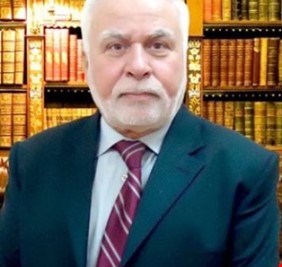 الدكتور عبد الامير  مايح الحمداني .. الوزير العراقي الذي مات وليس لديه دار ... وداعاً