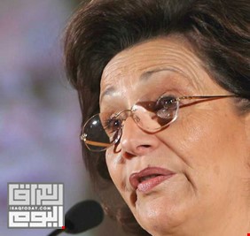 وفاة زوجة مبارك تُشعل مواقع التواصل الاجتماعي في مصر
