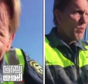 بالفيديو.. ضابط شرطة سويدي يتحدث العربية بطلاقة مع سائح عراقي.. هكذا تعلّمها