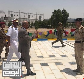 الحمامي يعرض أكبر قاعدة جوية عسكرية عراقية للخطر
