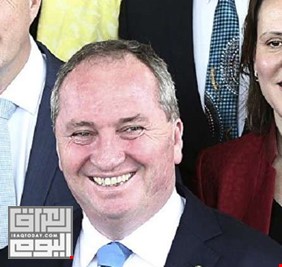 غراميات نائب رئيس وزراء أستراليا مع سكرتيرته السابقة تطيح به من منصبه!