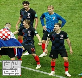 ما هو سبب نهاية أسماء لاعبي كرواتيا بـ