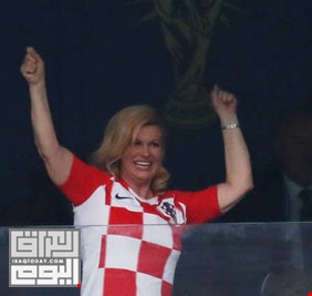 مسؤول فلسطيني تغزل برئيسة كرواتيا خلال النهائي: أنت نجمة هذا الحدث الرياضي
