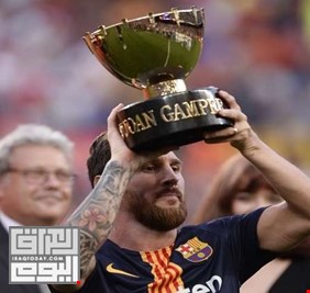 برشلونة يحرز كأس جوان غامبر بثلاثية في بوكا جونيورز