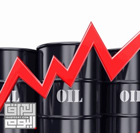 أسعار النفط ترتفع بصورة طفيفة لكنها تتجه لخسارة أسبوعية