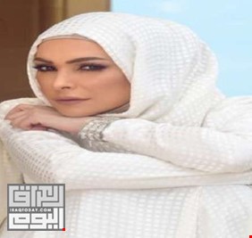 خلع الحجاب يدفع أمل حجازي لإطلاق أغنية مثيرة للجدل