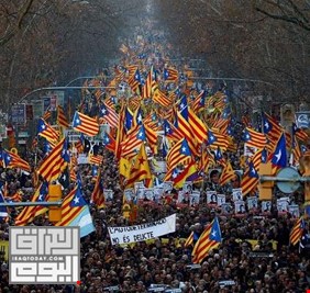 احتجاجات ضخمة في برشلونة على محاكمة قادة الإقليم