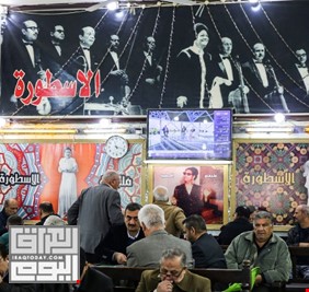 صور: مقهى كوكب الشرق “يحتضر” في شارع الرشيد وسط بغداد