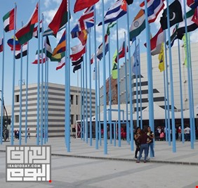فضيحة صناعية تجارية عراقية في معرض دمشق .. العراق يشارك بعلبة تمر وقنينة دبس !