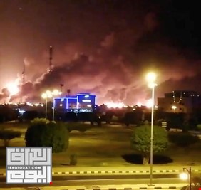 بالفيديو: طائرات الحوثيين المسيرة تحرق النفط السعودي،  والرياض تعلن رسميآ إشتعال منشآت بقبق وخريص النفطية