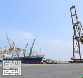 الحوثيون يتهمون التحالف العربي باحتجاز 9 سفن وقود وأخرى غذاء