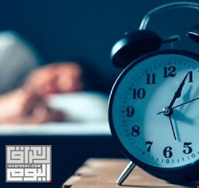ما أضرار النوم الطويل؟