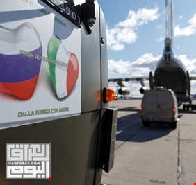 أخصائيون عسكريون روس يبدأون اليوم العمل على مكافحة كورونا في إيطاليا