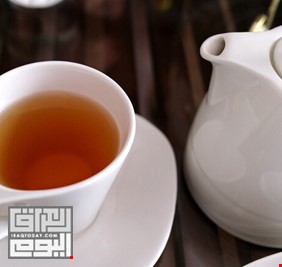 الشاي الأخضر يمكن أن ينهي مشكلة تقلق النساء والرجال