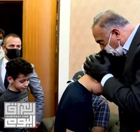 بالفيديو .. الكاظمي في بيت الهاشمي: قاتل الهاشمي مو عراقي