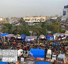 انسحابات جديدة في ساحة التحرير بعد “تحقيق الممكن”،، المعتصمون يرفعون خيم جديدة ووعود بعودة الانتفاضة