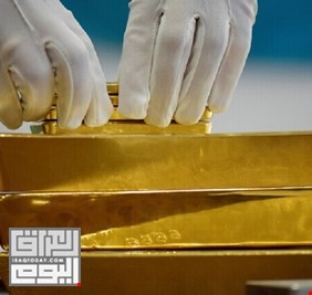 خبير: الدولار على وشك الانهيار والعالم سيعود إلى معيار الذهب
