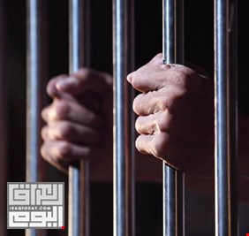 بعد حملة الكاظمي ضد كبار المفسدين.. أول مسؤول حكومي كبير يقبع خلف القضبان 6 اعوام