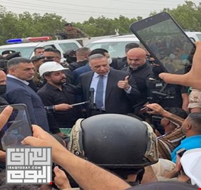 الكاظمي يلتقي المتظاهرين قرب بوابة ميناء الفاو الكبير