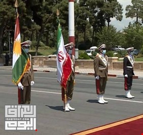 بالصور.. تحت علمي ايران وكردستان فقط.. طهران تستقبل رئيس الاقليم للمشاركة في مراسم تنصيب الرئيس الإيراني !