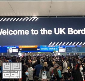 بريطانيا.. فوضى في مطار هيثرو بعد تعطل بوابات إلكترونية