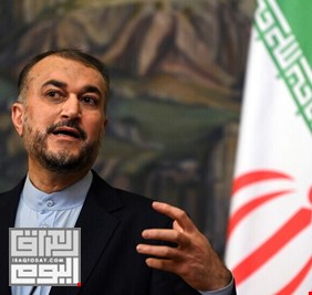 وزير الخارجية الإيراني يجري محادثة هاتفية مع نظيره الإماراتي