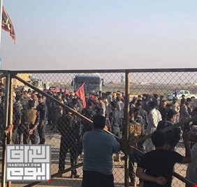 اغلاق حقل نفطي ومبنى حكومي كبير من قبل محتجين وسط وجنوب العراق