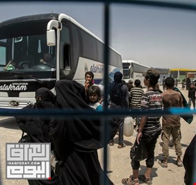 العراق ينقل 450 عائلة من مخيم الهول بعد انجاز التحقيق الأمني