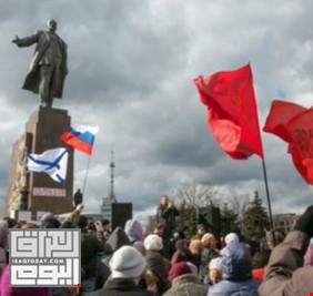 الأوكرانيون يستفزون بوتين والشعب الروسي بإسقاط تماثيل لينين في شوارع كييف .. فكان العقاب (إسقاط) أوكرانيا كلها