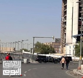 قطع جسور وإغلاق الطرق المؤدية إلى ساحتي التحرير والخلاني ببغداد