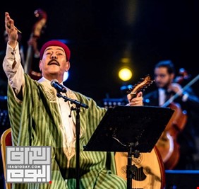 لطفي بوشناق يتألق في مهرجان الحمامات الدولي بتونس