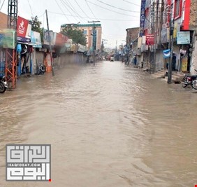 باكستان.. السيول تخلف نحو ألف قتيل