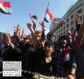 بالفيديو (العراق اليوم) يضعك بالمباشر في مكان وزمان الحدث.. حيث يتدفق المتظاهرون الى ساحة التحرير ..