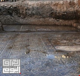 اكتشاف لوحة فسيفساء أثرية نادرة في مدينة الرستن السورية
