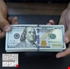 الدولار ينخفض إلى 161 ألف دينار للورقة في بورصات العراق