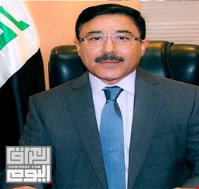 محافظ البنك المركزي العراقي علي العلاق.. خطوات جريئة في سوق نقدي صعب