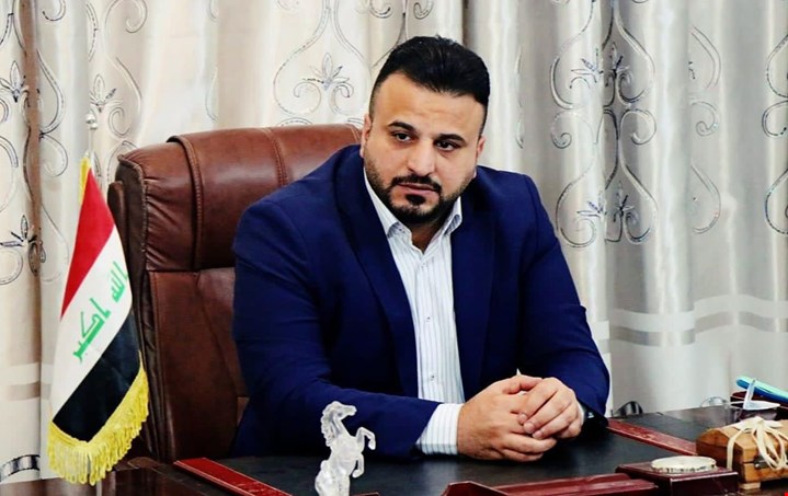 نائب يتوقع البدء بإقالة بعض المحافظين قريباً