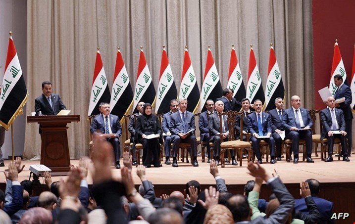 بعد ان اثار جدلاً.. وزير في حكومة السوداني يتبرأ من تصريحاته و يؤكد: الشيعة قدموا الكثير
