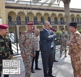 الفريق الركن سعد مزهر العلاق يستقبل وزير الدفاع