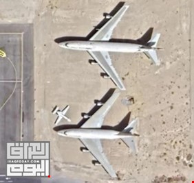 العراق يعرض طائرتين تعودان لصدام حسين في المزاد العلني
