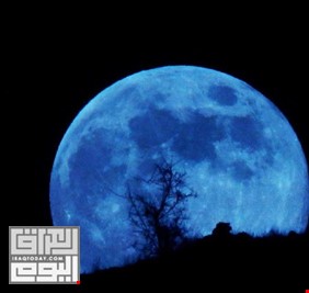 القمر الأزرق .. العالم يترقب مشهداً نادراً الأربعاء المقبل