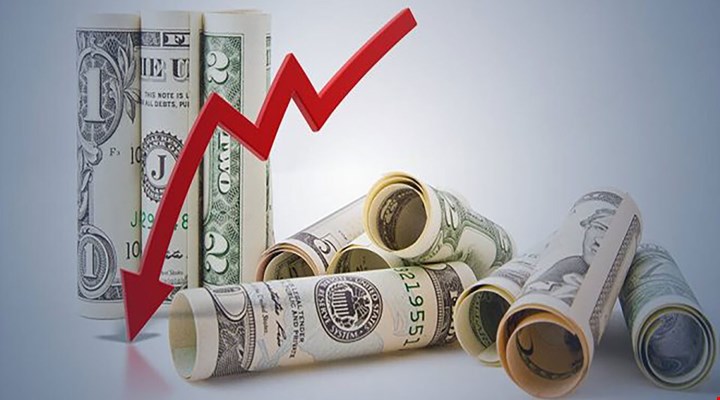 نائب يكشف عن قرب انخفاض سعر الدولار بعد اجتماعات واشنطن