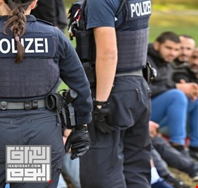 اليونان.. القبض على مهربين يبتزون المهاجرين بعنف والبحث جارٍ عن 7 آخرين