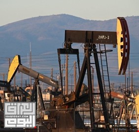 النفط يرتفع مع مخاوف من حدوث تصعيد بالشرق الأوسط