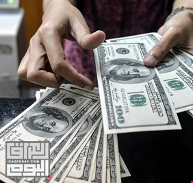 الدولار الامريكي ينخفض مقابل الدينار العراقي