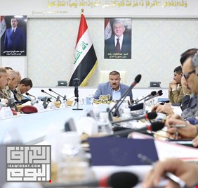 وزير الداخلية يستمع الى الإيجاز الفصلي لنشاطات مفاصل وتشكيلات الوزارة في بغداد والمحافظات