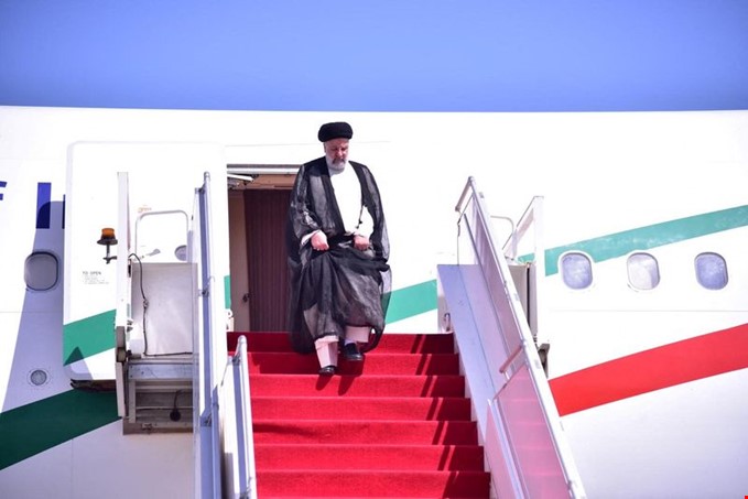 الكشف عن زيارة مرتقبة للرئيس الإيراني إلى بغداد