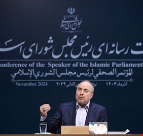 إعادة انتخاب محمد باقر قاليباف رئيسًا للبرلمان الإيراني