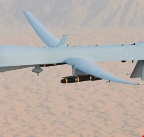 طائرات مسيرة عراقية تنفذ مسحاً جوياً واسعاً على حدود الأنبار مع سوريا