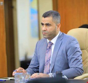 الموسوي يدعو إلى إقرار سلم الرواتب والإسراع بإرسال جداول الموازنة إلى البرلمان